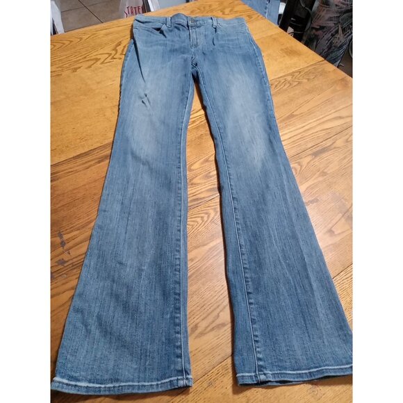 J Brand Denim - J BRAND Jeans Womens 30  BLUE Summer Spring  Preowned FLARE FLARED ? Winter Used